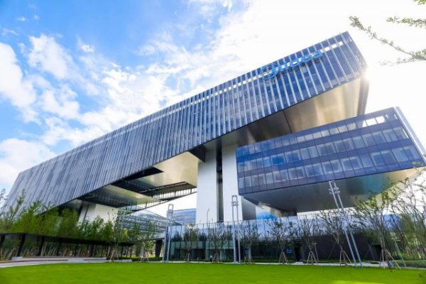 速配资 耗资70亿元，美的在上海建了一座「智慧城」